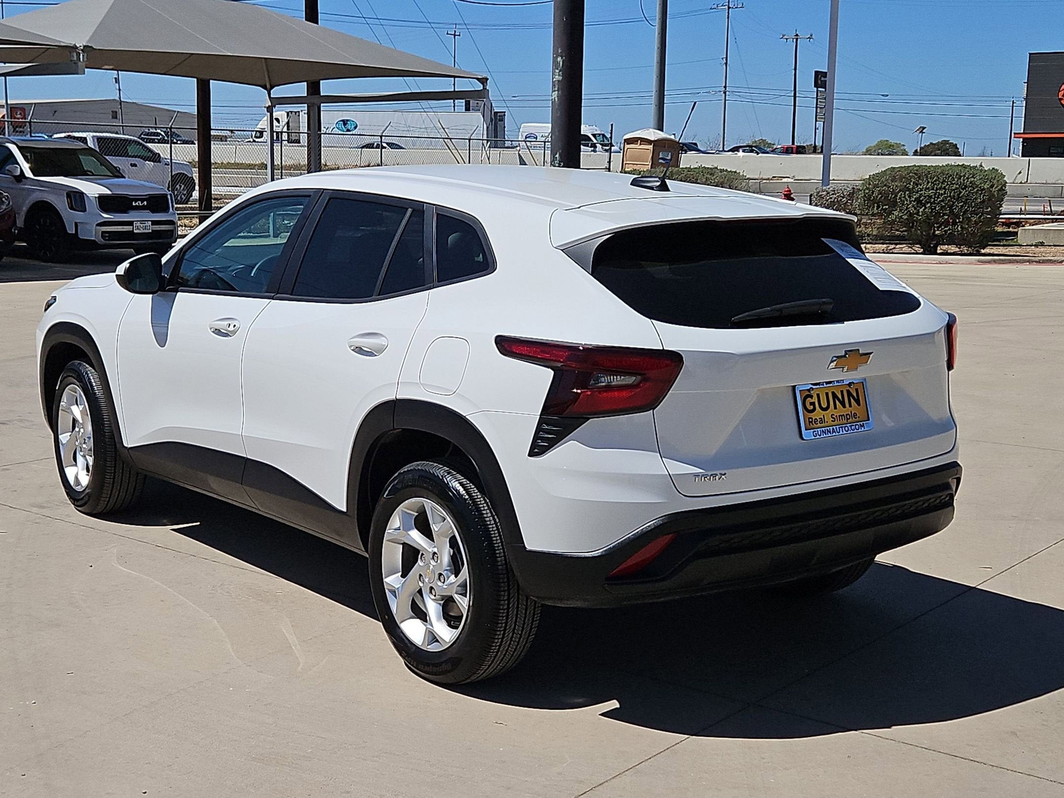 2025 Chevrolet Trax LS