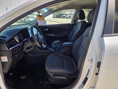 2022 Kia Niro LXS