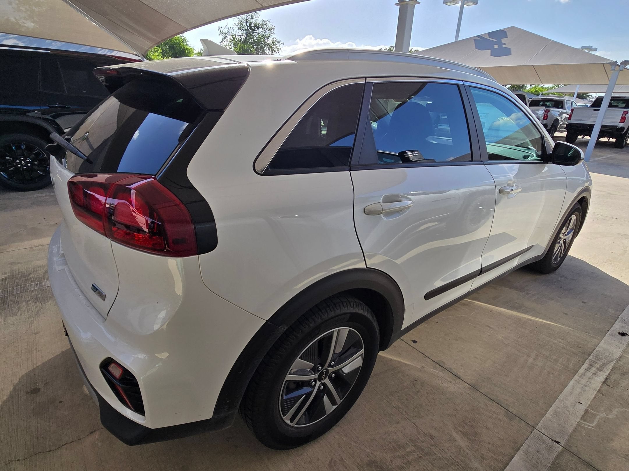 2022 Kia Niro LXS