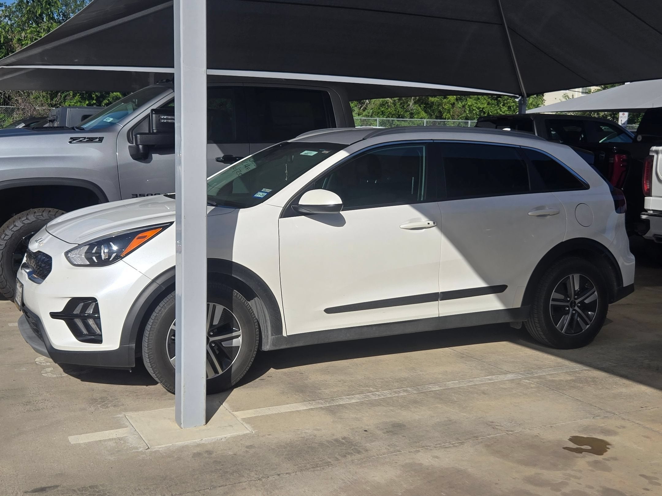 2022 Kia Niro LXS