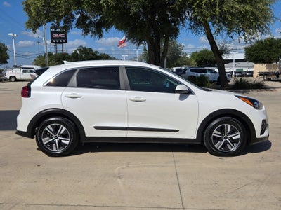 2022 Kia Niro LXS