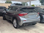 2017 INFINITI QX30 Premium