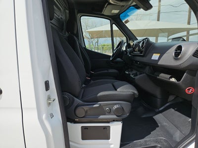 2025 Mercedes-Benz Sprinter Cargo Van 144 WB