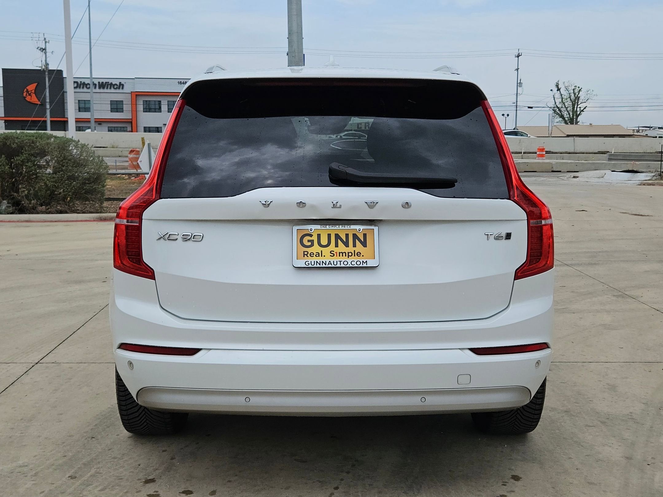 2022 Volvo XC90 Momentum