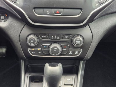 2019 Jeep Cherokee Altitude