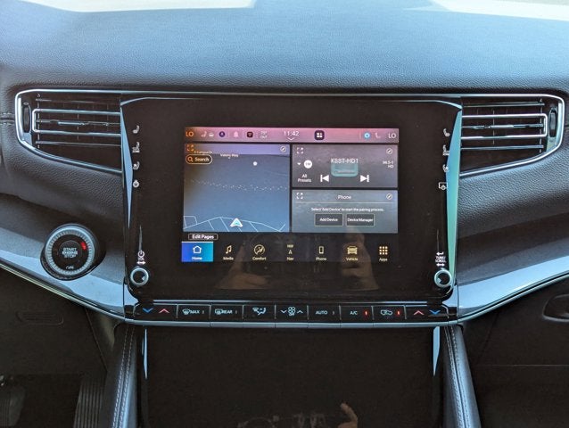 2023 Jeep Wagoneer L Base