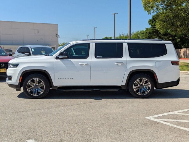 2023 Jeep Wagoneer L Base