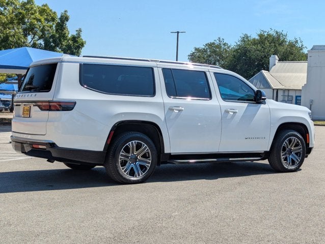 2023 Jeep Wagoneer L Base