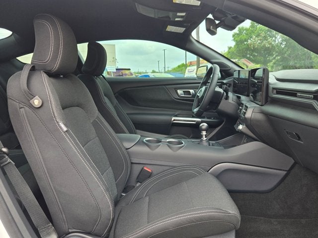 2025 Ford Mustang Base