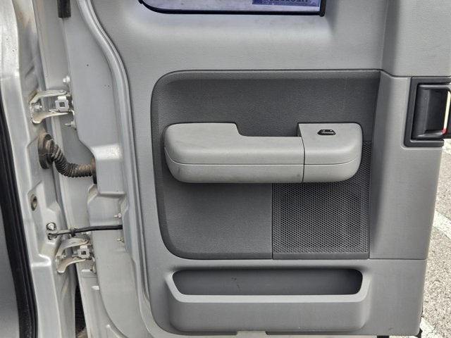 2007 Ford F-150 Base