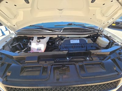 2025 Chevrolet Express Passenger LT
