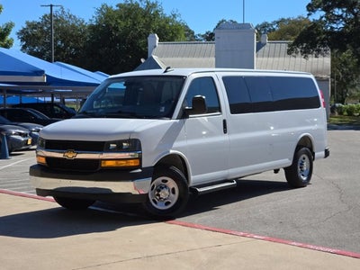 2025 Chevrolet Express Passenger LT