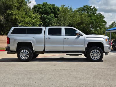 2019 GMC Sierra 2500HD Denali