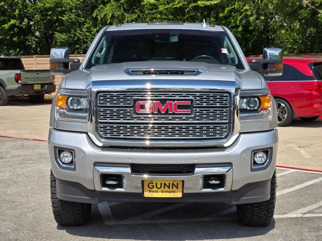 2019 GMC Sierra 2500HD Denali