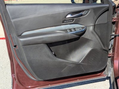 2023 Cadillac XT4 FWD Premium Luxury