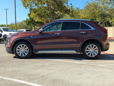 2023 Cadillac XT4 FWD Premium Luxury