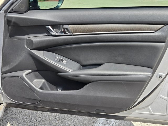 2019 Honda Accord Hybrid EX