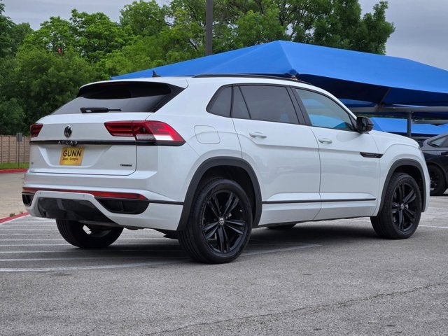 2023 Volkswagen Atlas Cross Sport 2.0T SEL R-Line Black