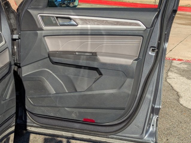 2023 Volkswagen Atlas Cross Sport 2.0T SE w/Technology