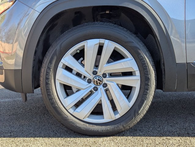 2023 Volkswagen Atlas Cross Sport 2.0T SE w/Technology