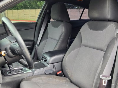 2016 Dodge Charger SE