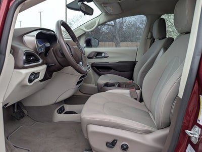 2017 Chrysler Pacifica Touring Plus