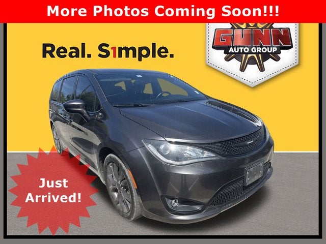 2018 Chrysler Pacifica Touring Plus