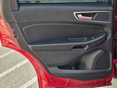 2024 Ford Edge Base