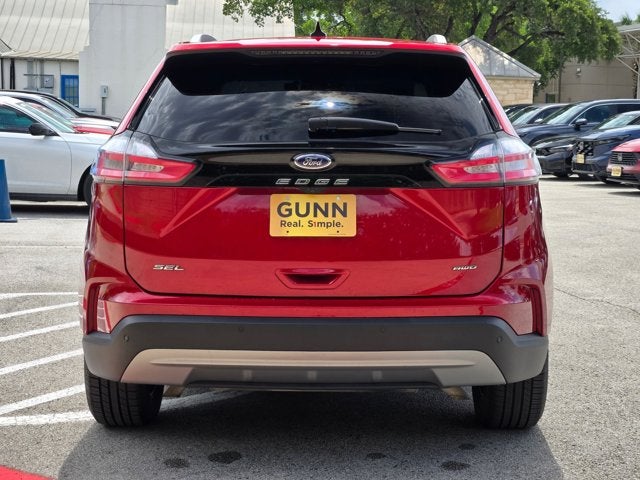 2024 Ford Edge Base