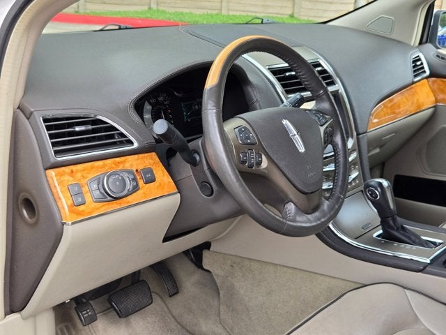 2012 Lincoln MKX Base