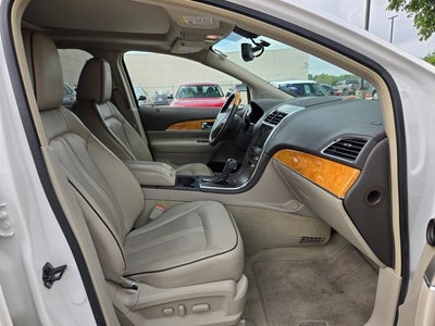 2012 Lincoln MKX Base