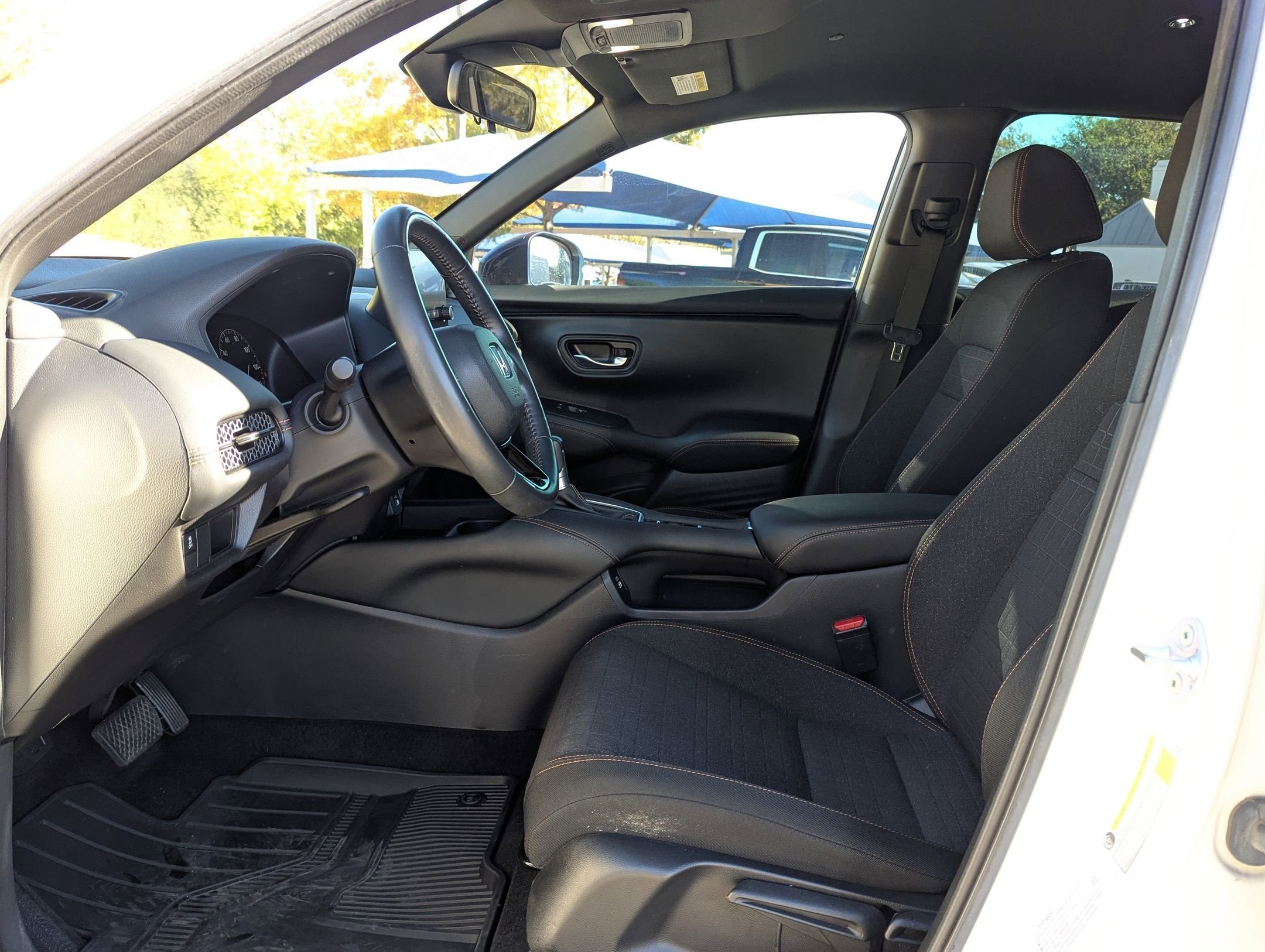 2023 Honda HR-V 2WD SPORT