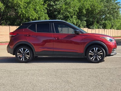 2019 Nissan Kicks SV