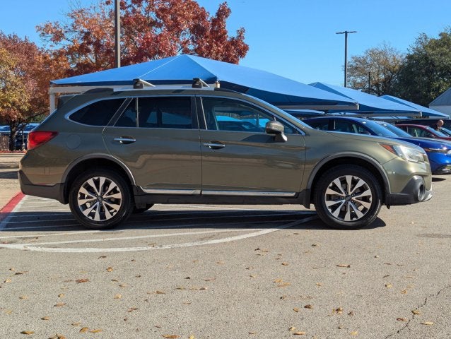 2018 Subaru Outback Touring