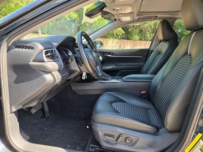 2018 Toyota Camry SE