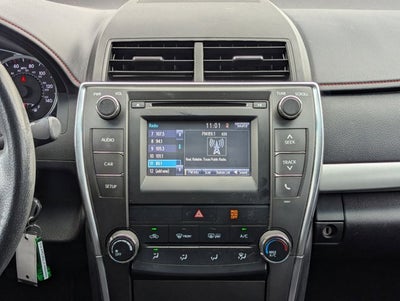 2017 Toyota Camry SE