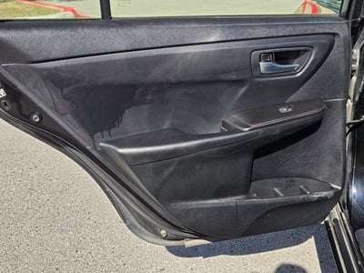 2017 Toyota Camry SE