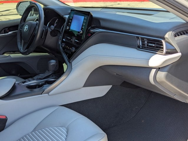 2024 Toyota Camry Hybrid SE