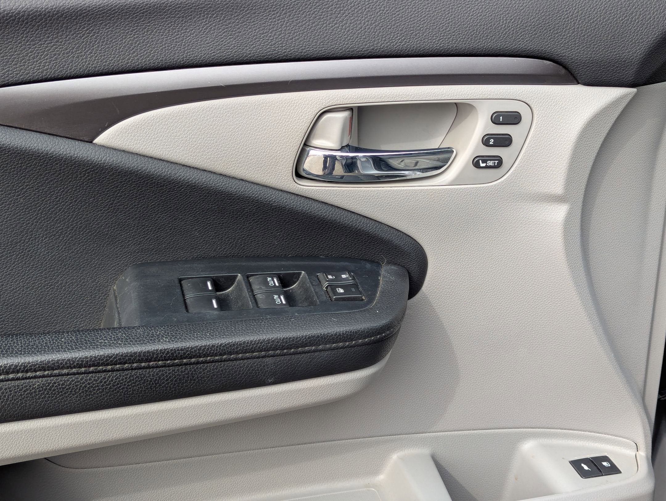 2022 Honda Pilot 2WD SE