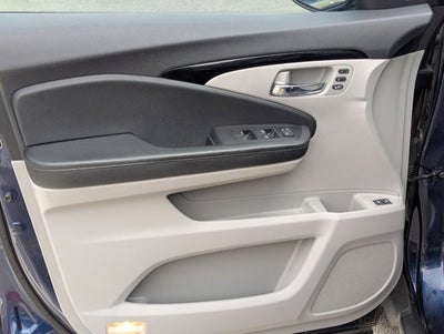 2022 Honda Pilot Touring 7-Passenger