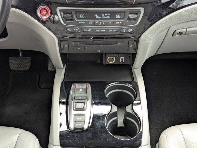 2022 Honda Pilot Touring 7-Passenger