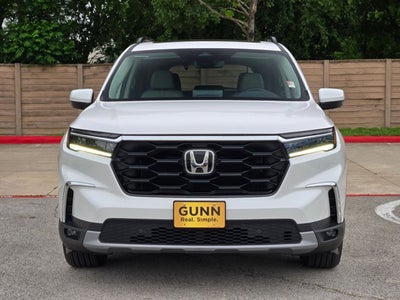 2025 Honda Pilot Base