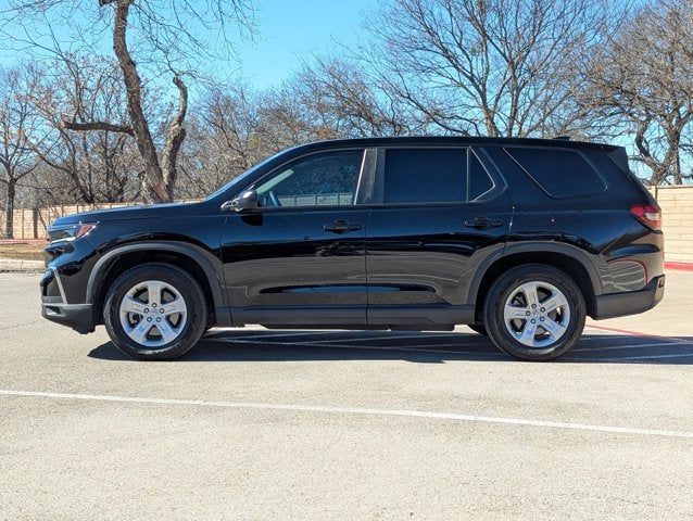 2023 Honda Pilot LX