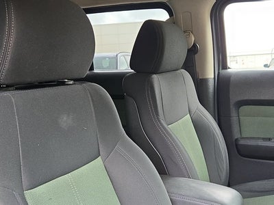 2006 HUMMER H3 Base