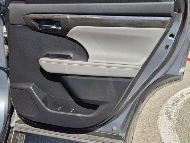 2020 Toyota Highlander Limited