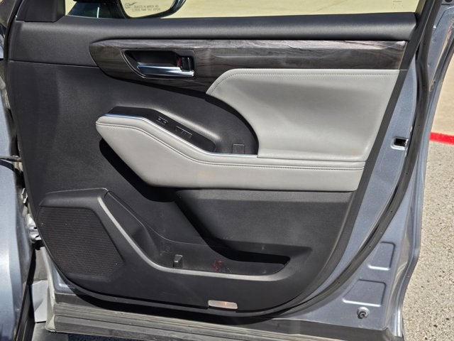 2020 Toyota Highlander Limited