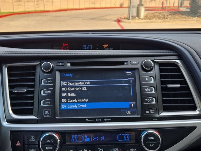 2018 Toyota Highlander Base