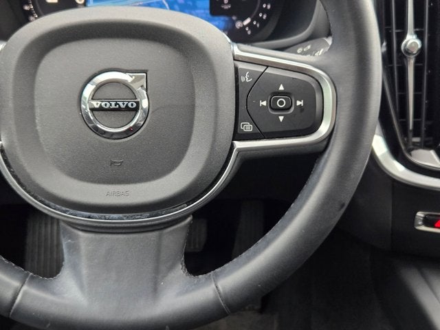 2024 Volvo S60 Core Dark Theme