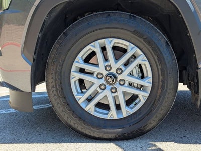 2025 Toyota Sequoia Base