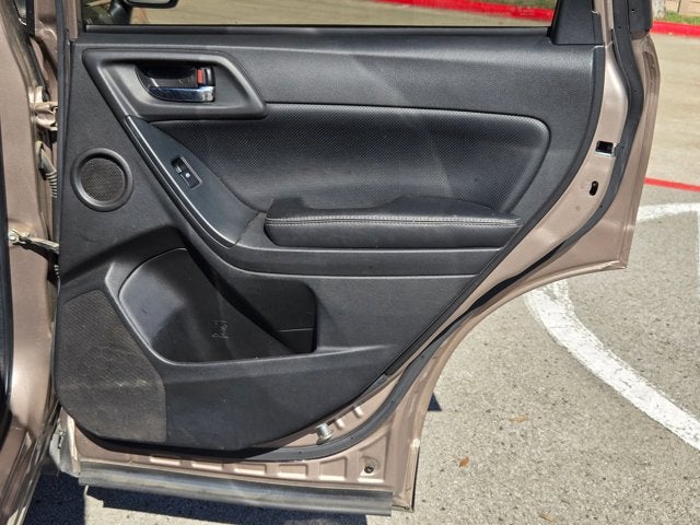 2014 Subaru Forester 2.5i Touring